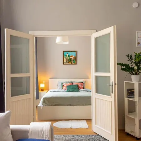 Maria Topfive With Free Parking And Brandnew Ac Apartment Budapest