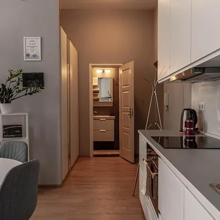 Maria Topfive With Free Parking And Brandnew Ac *