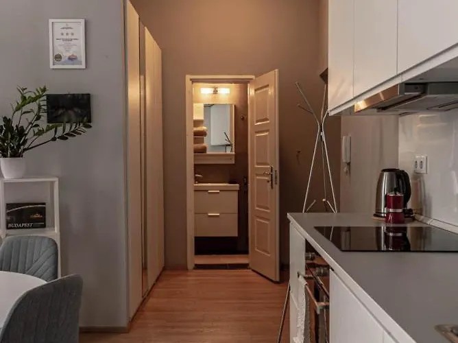 Maria Topfive With Free Parking And Brandnew Ac *