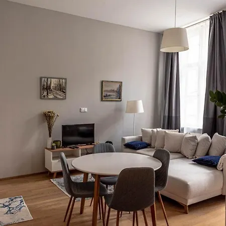 Maria Topfive With Free Parking And Brandnew Ac דירה